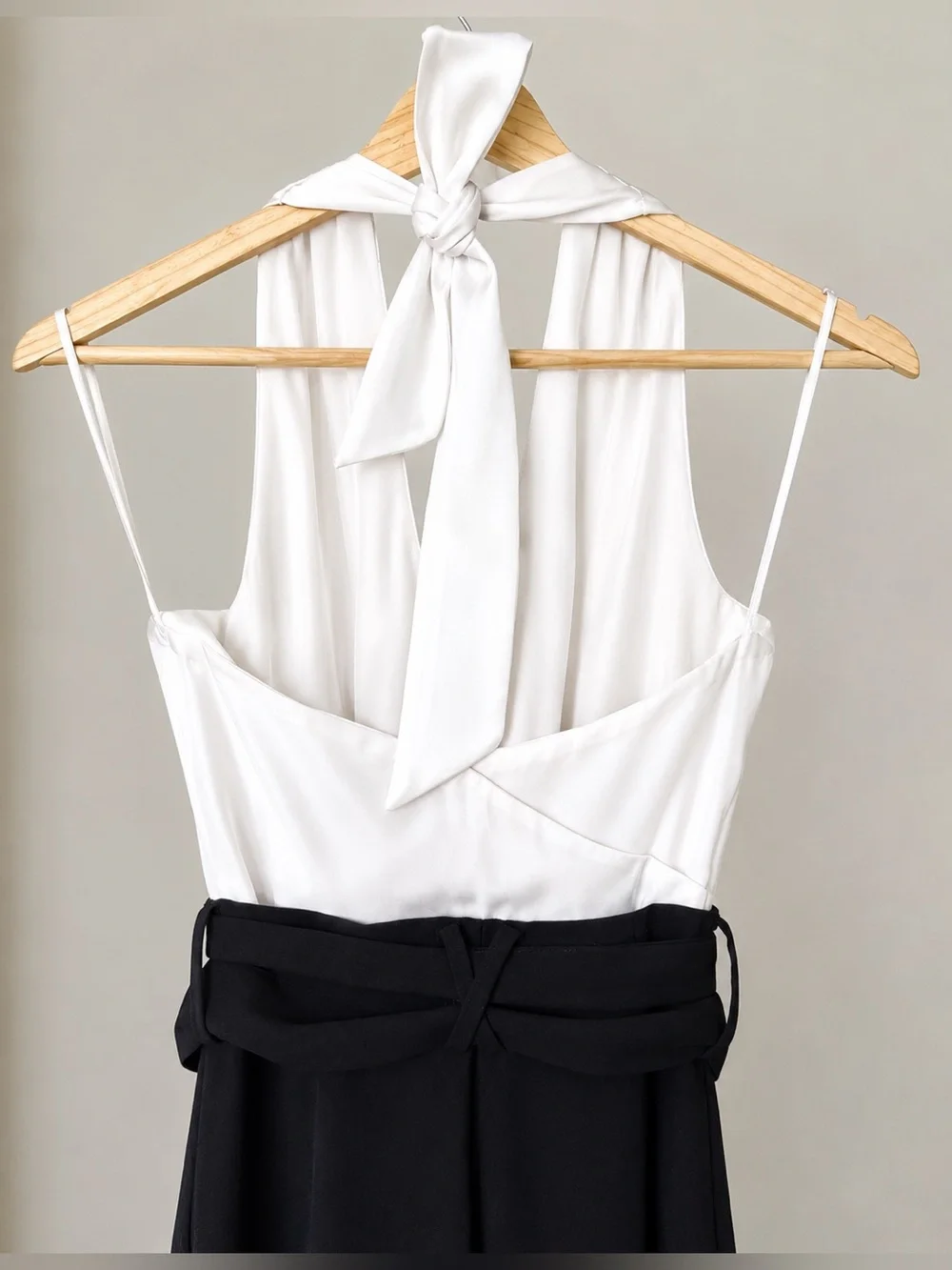 H&M Satin Halter Wide Leg Jumpsuit Black & Ivory Size 4 - Picture 3 of 7